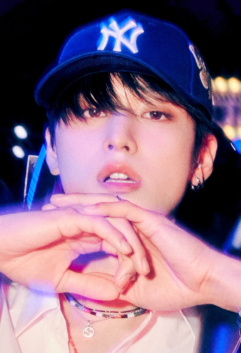 gulbi_tbz's tweet photo. 기분 조운 주연이 생일 기념 ( ﾟｰﾟ)( ｡_｡)♬
작게나마 #RT 이벤트
MLB 볼캡 1분께 드립니다 ＼(´ ∇`)ノ
(당첨되면 컬러골라야함)
당발 내일 아무때나
주연아 진짜진짜생일축하해!!
#HAPPYJUYEONDAY
#내_인생의_주연_생일축하해 https://t.co/tXF21BFbYh
