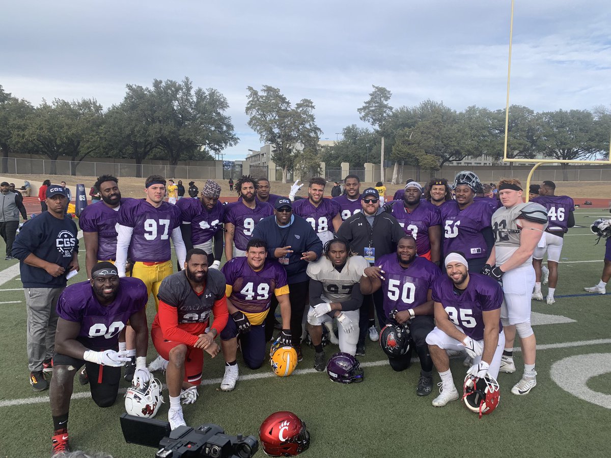 Wanna give a huge shoutout and thank you to <a href="/CGSAllStar/">The College Gridiron Showcase</a> &amp; <a href="/josejefferson70/">Jose Jefferson</a>  for allowing me to pursue a dream I’ve had since a child. It was a great event and allowed me to lock in with some amazing people 🙏🏾