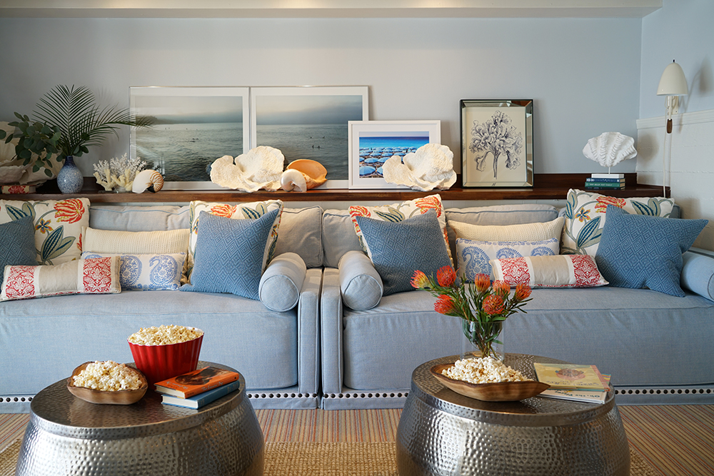 There's nothing like cozying up in your own personal oasis on a Friday afternoon 😍 #TGIF #InteriorDesign