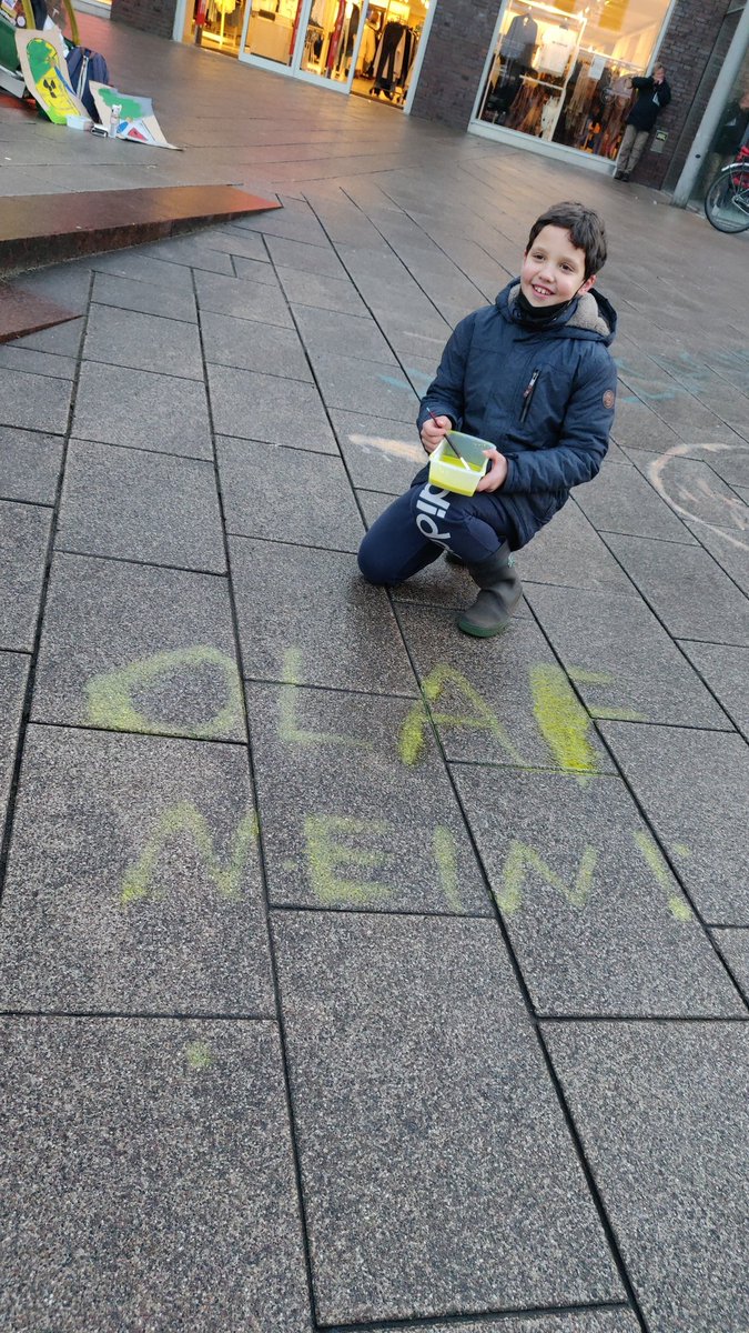 OLAF NEIN! 😡

#OLAFSCHUMMELT #VollGasInDieKrise #Pinneberg #FridaysForFuture