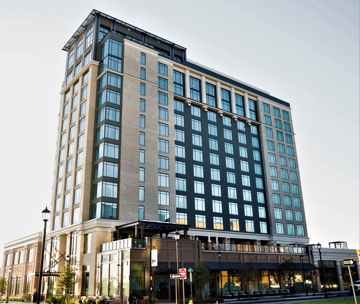 MasterWallInc's tweet photo. The Thompson Hotel in Savannah is an emerging luxury brand by Hyatt. Standing at 13 stories, this project is a beautiful representation of how EIFS can be used to create eye-catching finishes on landmark projects.
#wefinishstrong #EIFS #CIFS https://t.co/8sEKAVZP6T