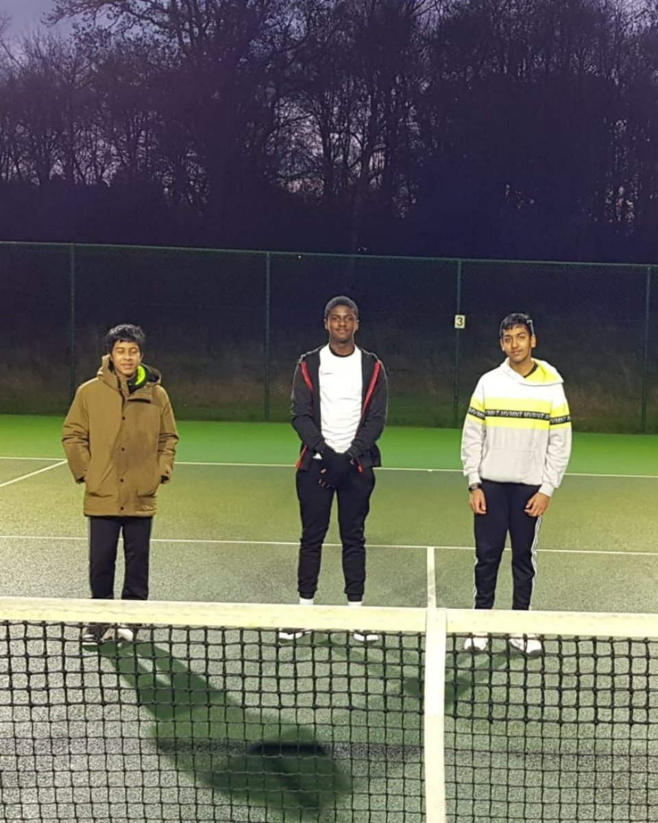SloughTennis's tweet photo. Everyone getting back in to competition with the Australian Open around the corner! Our Under 14's at an away venue ready to compete in the @BerkshireTennis League  #Slough #Teams #SloughTennis #GetIntoCompetition https://t.co/O1iiYfwVMr