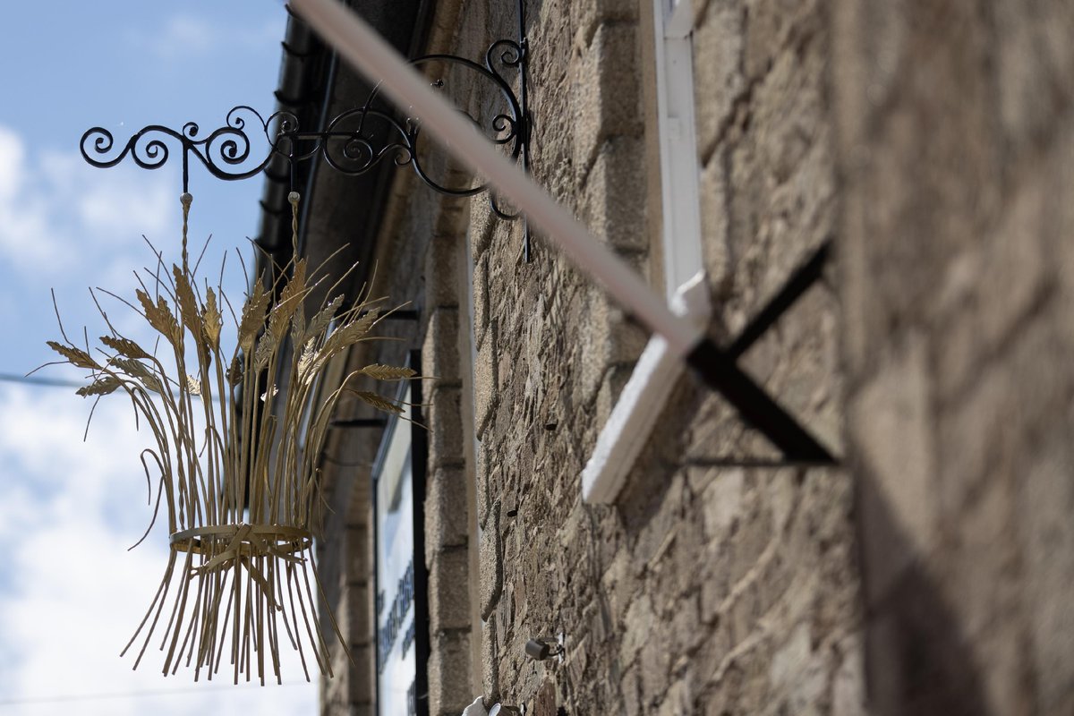 ❗ We're on Tripadvisor ❗

If you're still unsure about coming to visit, check out our customer reviews and see for yourself!

Check it out here &gt; thebarleysheafgorran.co.uk

#barleysheafatgorran #cornwall #gorran #gastropub #localpub #reviews