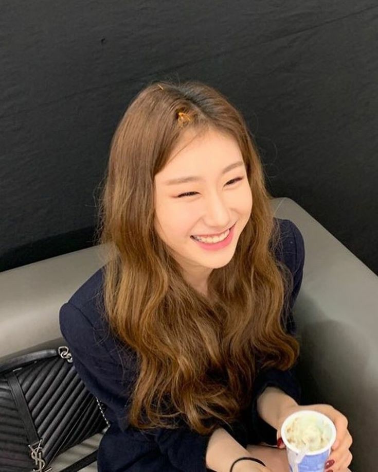 чэрён itzy. Itzy участницы черен. Chaeryung itzy. Chaeryung itzy. чэрён itzy.