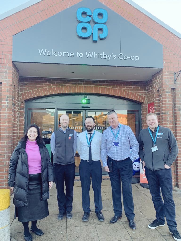 AndrewDougFord's tweet photo. It was great to welcome Jo to a brilliantly refitted Whitby store yesterday, the team were bursting with pride &amp; cannot wait for a fruitful 2022!
@JoWhitfield_ @Martin4Steff @chrisb_1973
#itswhatwedo #futurefocussed https://t.co/1lGJqBo3FY