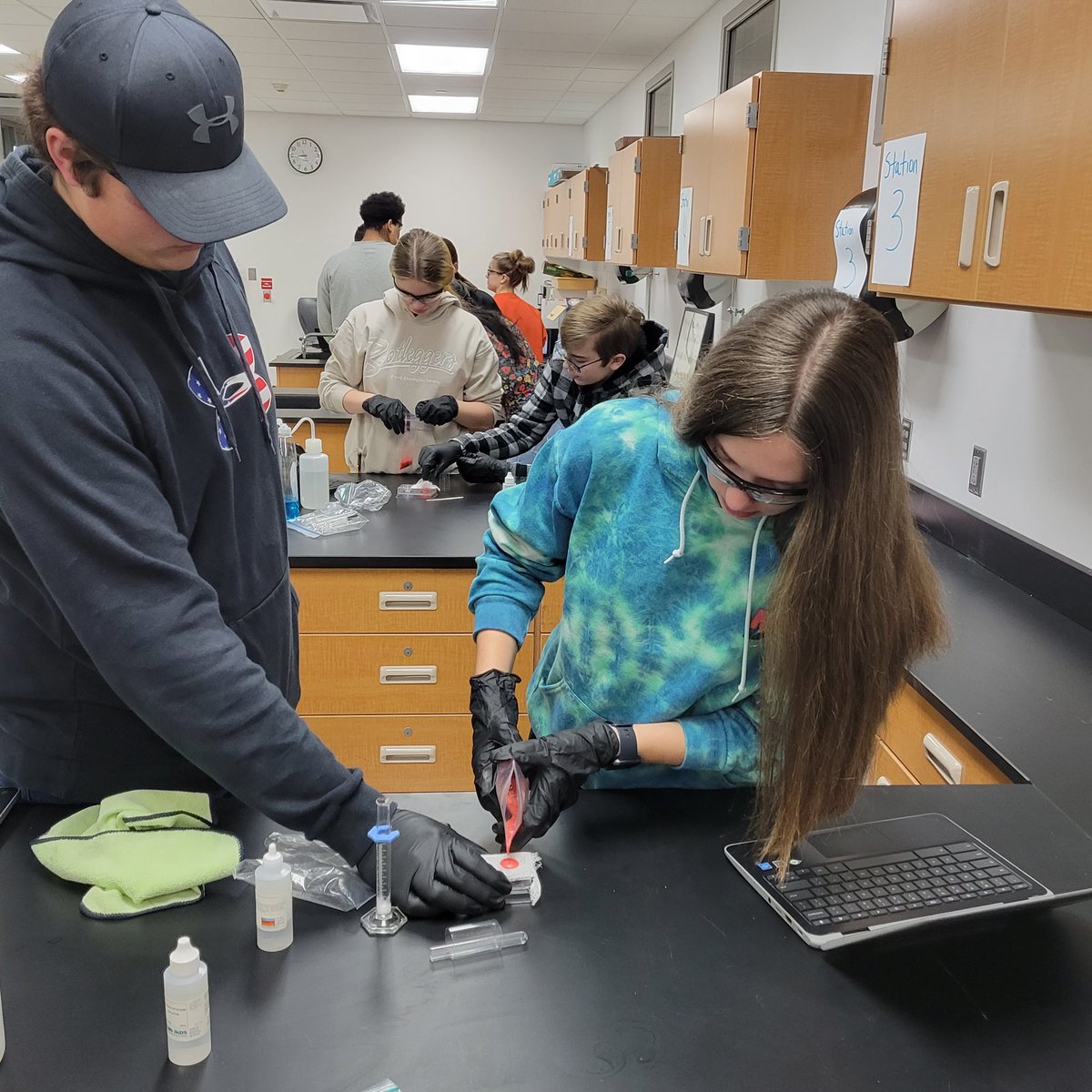 BooneAgSci's tweet photo. Intro to AFNR Ss @BooneToreadors extracting DNA from strawberry cells in our great #AgSci lab! @case4learning https://t.co/OUGhgR0JVO