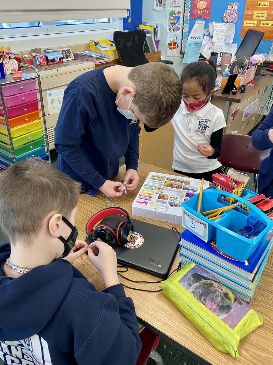 Winter shops in action in second grade! We have some amazing goods and services coming your way! <a href="/Frps_Tansey/">James Tansey School</a> #tanseycares #tanseytigers