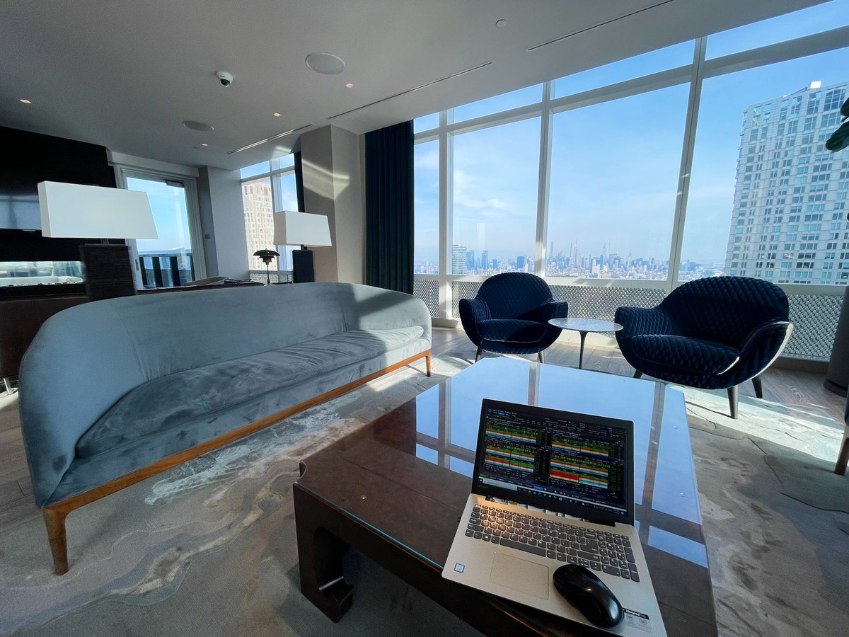 TheDrunkTrader's tweet photo. My advanced setup https://t.co/gzWcRLx07n