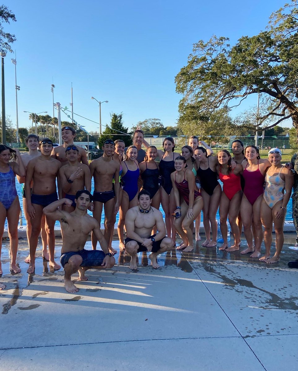 Blue Dolfins Winter Park tweet media