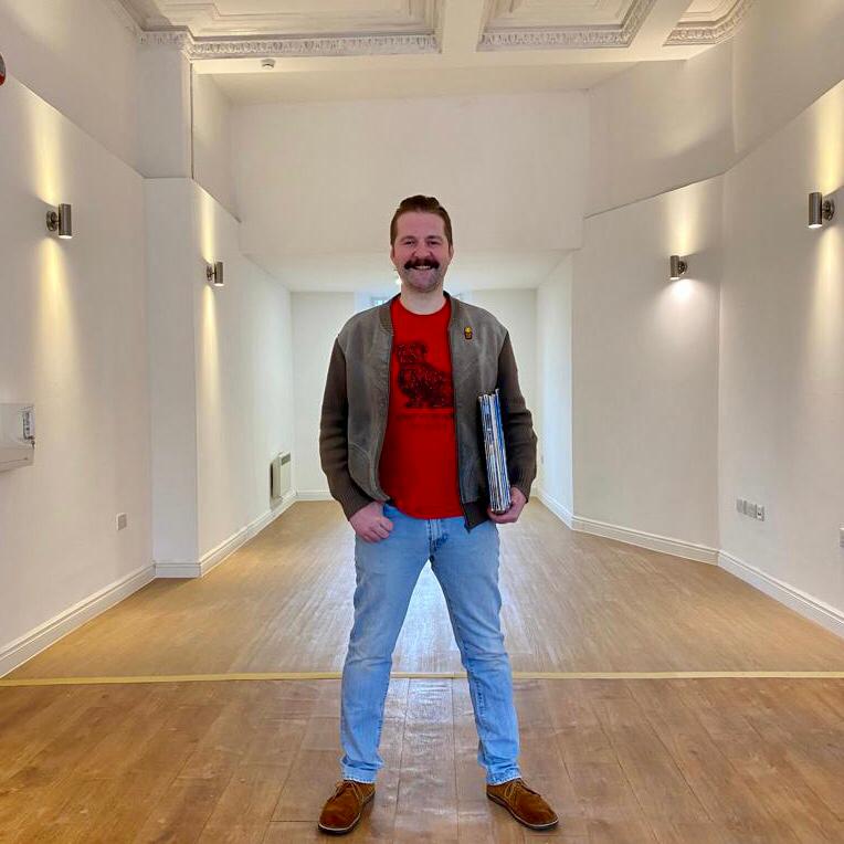 Thorne Records (@thornerecords) on Twitter photo I'm overwhelmed with excitement to announce that, after 6 months of retail hibernation, I'm making a comeback!
<a href="/ThorneRecords/">Thorne Records</a> is opening next month in Bruntsfield, Edinburgh.
Please Like and Share, and join me as it all comes together. Mental!
#RSD <a href="/recordstoreday/">Record Store Day</a> I'm overwhelmed with excitement to announce that, after 6 months of retail hibernation, I'm making a comeback!
<a href="/ThorneRecords/">Thorne Records</a> is opening next month in Bruntsfield, Edinburgh.
Please Like and Share, and join me as it all comes together. Mental!
#RSD <a href="/recordstoreday/">Record Store Day</a>