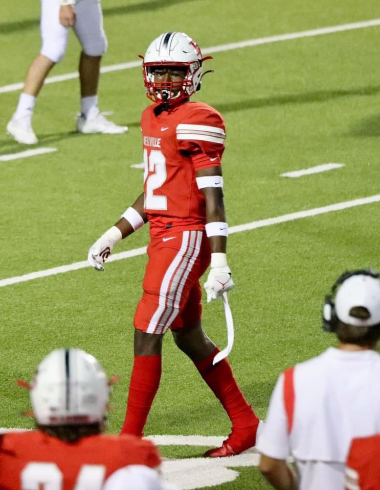 #AGTG After a great talk with Coach Sitch I am very blessed to announce that I have earned a offer from Alderson Broaddus University #SwordsUp ⚔️ <a href="/dsitch2/">drew</a> <a href="/bellville_rowe/">Grady Rowe</a> @BattlerSprintFB