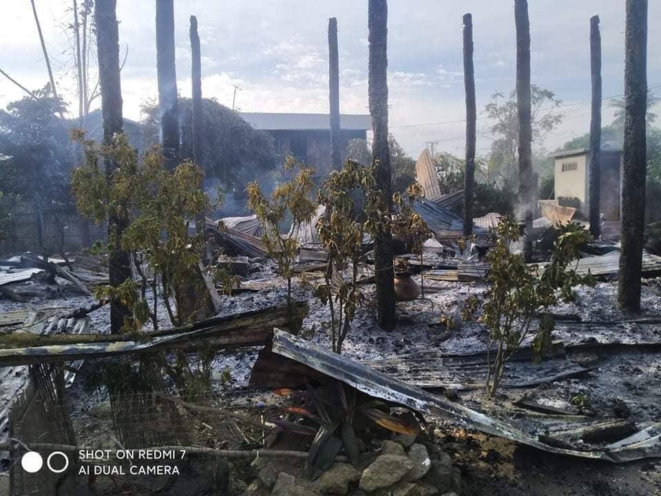 At around 1pm today, Military Council set houses on fire in KautYoePone Village, Madara Tsp, Mandalay for fourth time. Locals have been fleeing in panic. #2022Jan14Coup #WhatsHappeningInMyanmar