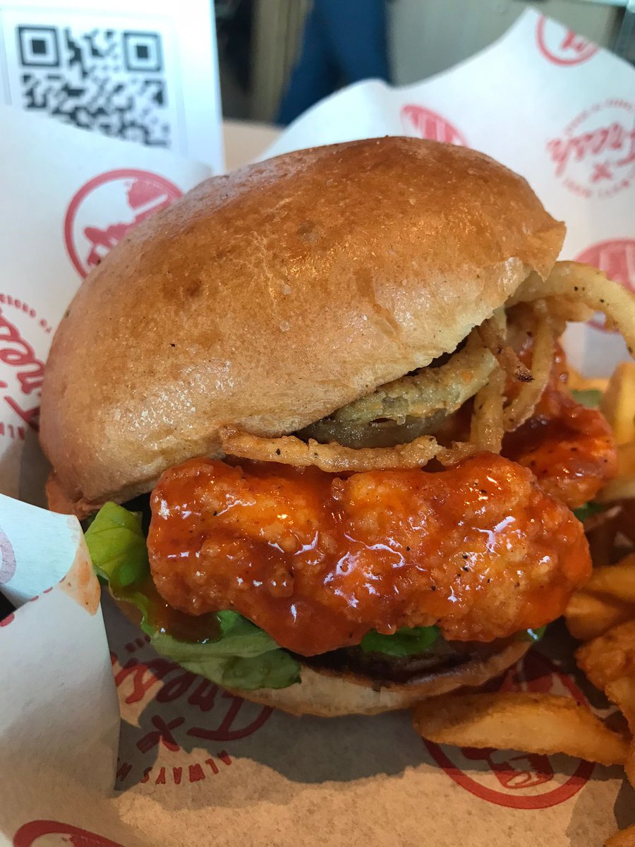 MiddletonFrying's tweet photo. Lovely bespoke chicken breading for a new customer ๐
#Middletons #BetterBreading #FishandChips #MarketLeaders https://t.co/8iq0itwPU9