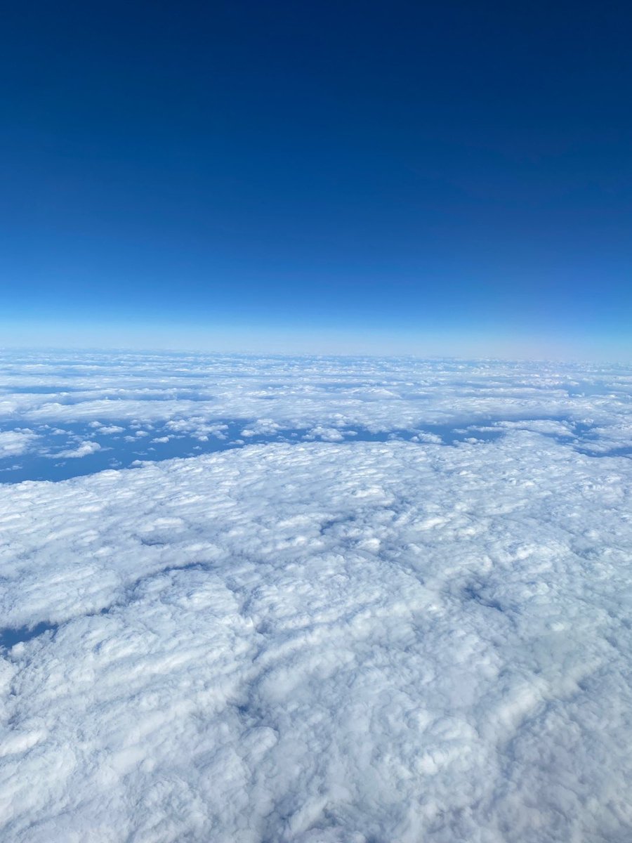 98hjarchive's tweet photo. the sky and the sun https://t.co/JmlMVD9q1R