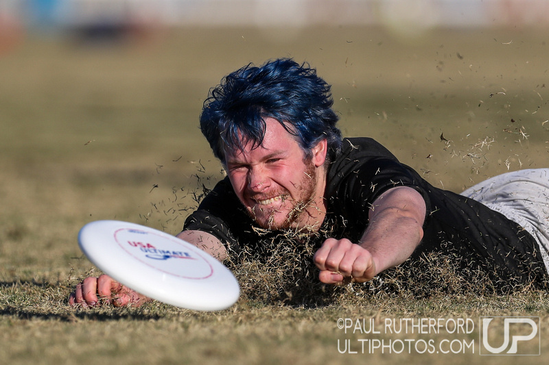 The risks of a bid: getting grass in your mouth after laying out..at least it makes for a fantastic photo! #UPAwards21 College Men's Action photo of the year is sponsored by @viiapparelco. Paul Rutherford takes another win w/ a @USAUltimate College Champs pic! @USUMensUltimate