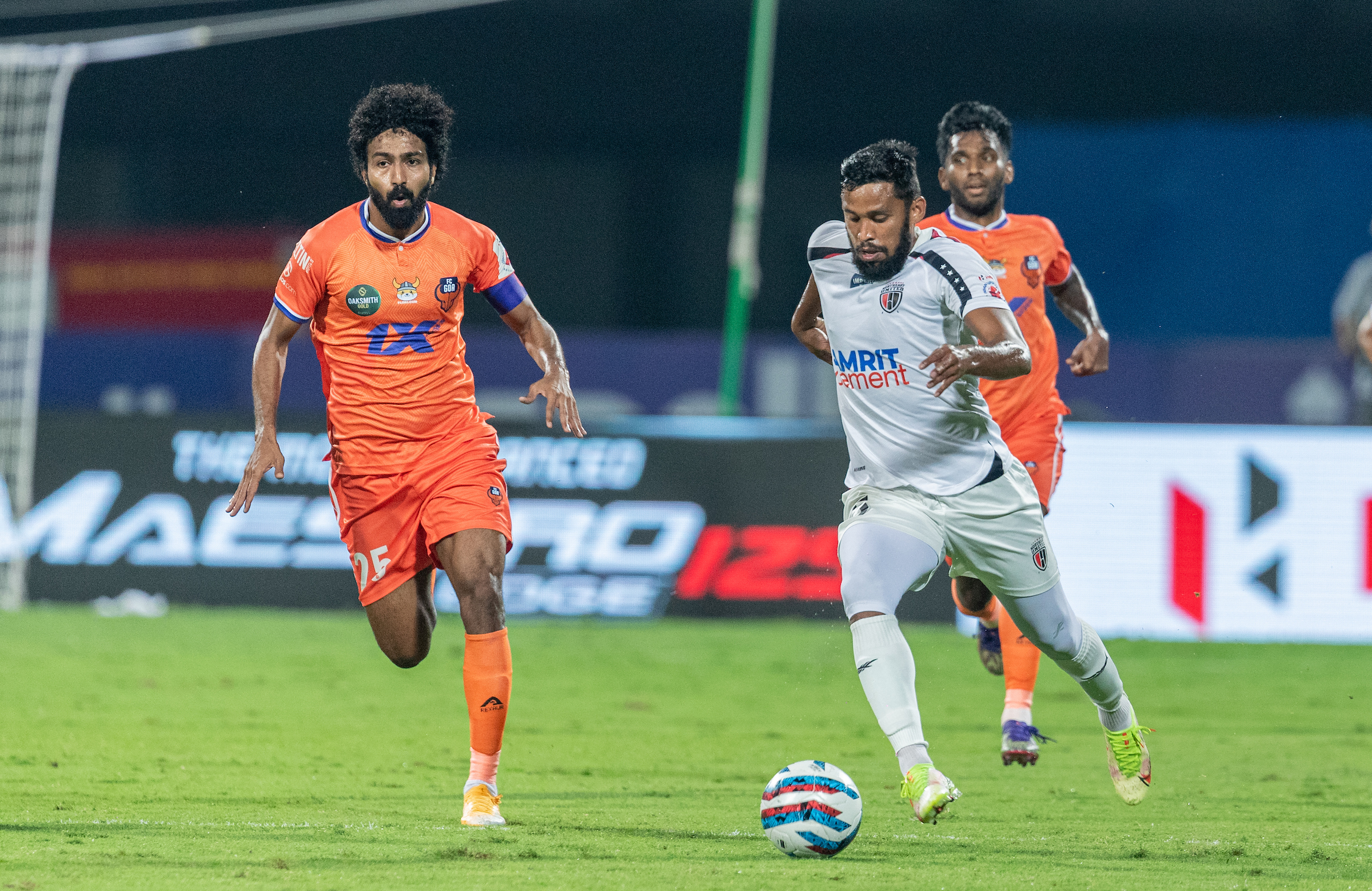 FC Goa draw NorthEast United: Hernan Santana and Airam Cabrera on target as NorthEast United and FC Goa split points