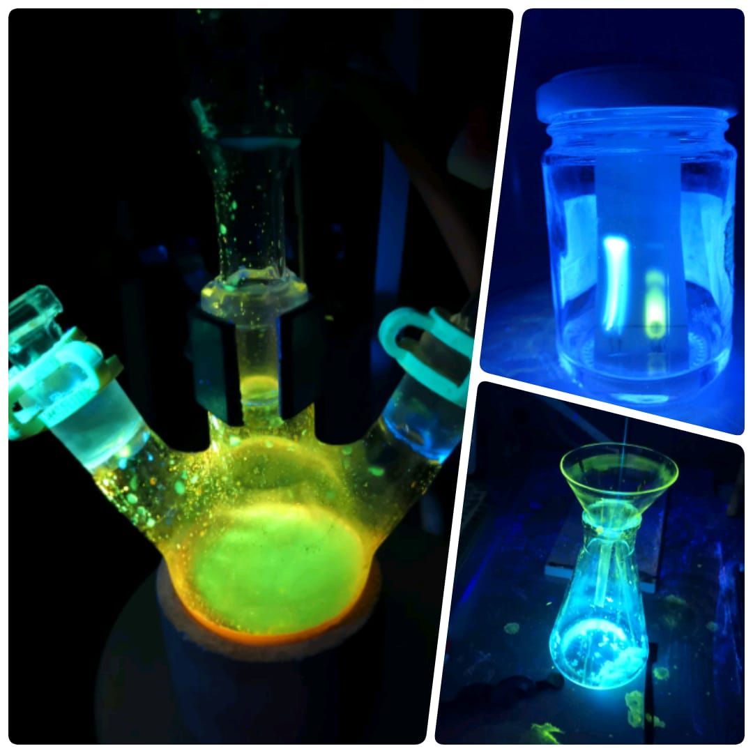 Back to work after Christmas holidays, now it's time for the first #FluorescentFriday of the 2022 in our lab! ⚗️🔦🎨

#ChemTwitter #RealTimeChem #PostDocVoice #PostDocLife #Chemistry #OrganicChemistry