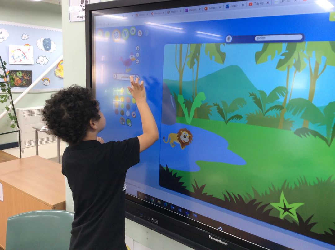 PDCSLRC's tweet photo. This week we have created our own Rain forest scene using JIT paint. Choosing and selecting which animals should go into our Rain forest and how big they should be!
#ethicallyinformedlearners
@HeadPdcs https://t.co/fJEwDov8lT