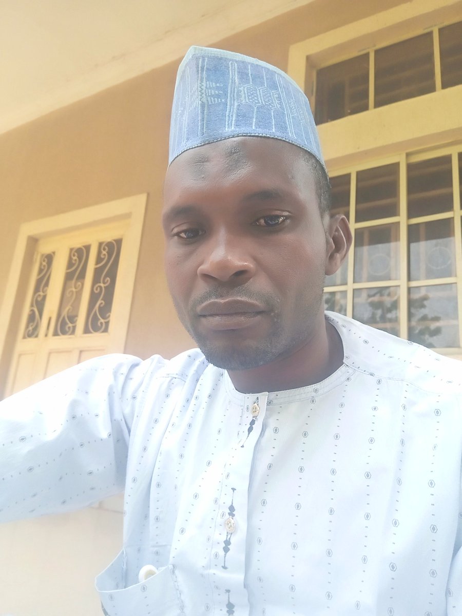 If you’re obedient to Allah but still find yourself surrounded by trials, know that *Allah loves you very much*.
Train your mind to see the good in everything. Talk about your blessings more than you talk about your problems. May Allah make it easy on us🤝📿.juma'at Mubarak