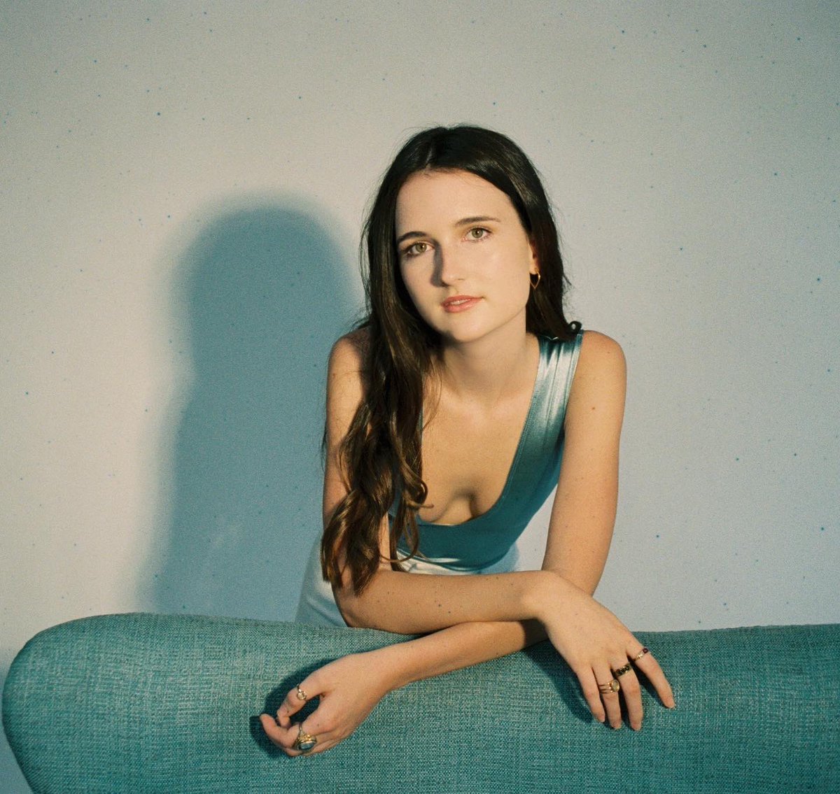 For Lucy is out everywhere now!!
I wrote this song on my bedroom floor around a year ago and it’s finally out in the world!!!! I am so grateful for all of the wonderful people who helped me make this come to life🤍
thank you for listening to my stories, I hope you like it <3