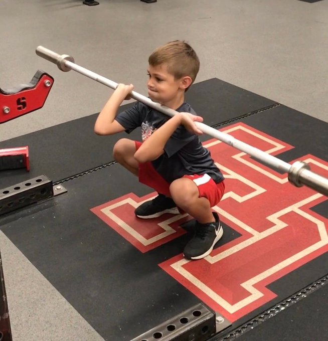 The misconception that resistance training is dangerous for children is not supported by scientific research

In fact, the opposite is true. Resistance training improves strength &amp; increases Bone Strength Index, decreasing risk of sport-related injuries.

ncbi.nlm.nih.gov/pmc/articles/P…