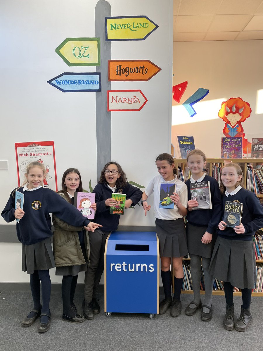 St_Johns_RC's tweet photo. Return of the library! We’re nearly ready for children to get back into the library. It’s got some new books, has been reorganised and we have a new borrowing system. We can’t wait to get back in there! #readingcloud https://t.co/fbv8ammdow