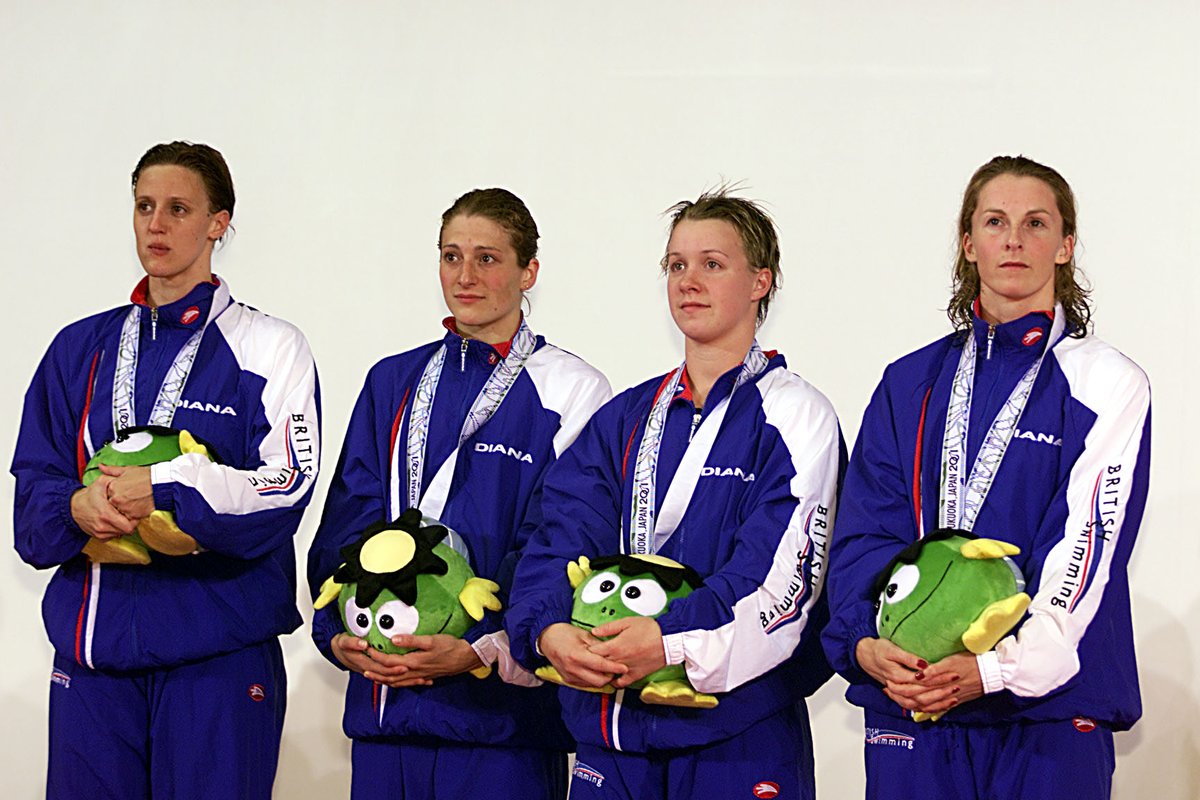 At the 2001 @fina1908 World Aquatics Championships, Great Britain brought 7 medals back from Fukuoka 🥇🥈🥈🥉🥉🥉🥉

21 years later, the World Championships are returning to the Japanese city this May 🇯🇵