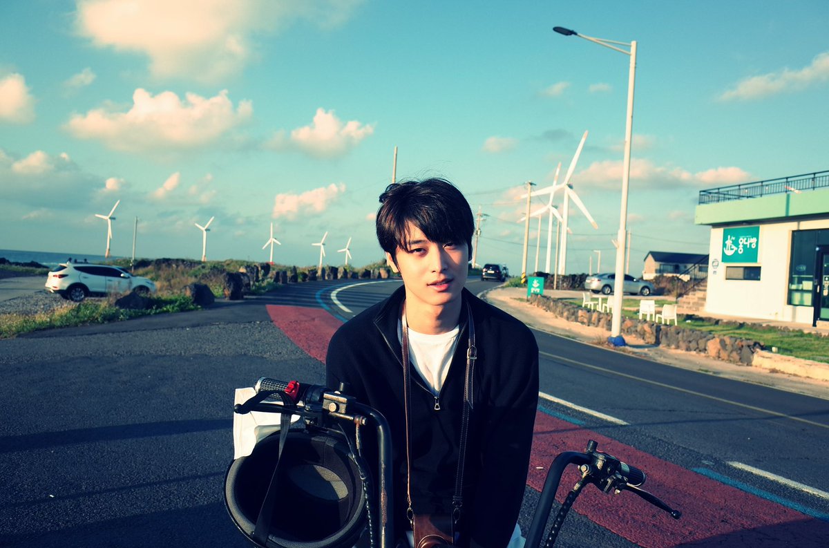 tb2hh_'s tweet photo. #내_인생의_주연_생일축하해 #HAPPYJUYEONDAY 
#더보이즈 #주연 #JUYEON 

더보이즈 주연의 생일 기념 #RT 이벤트를 하려고 합니다!!
📅 ~ 1/16
알티 추첨 한 분께 덕자 5.0 드려요!! 
당발 1/16 오후 5시에 할게요!!
참여율 저조하면 쿨삭합니다ㅠ 

주연아 생일축하해!!🎂🎂 https://t.co/BKK7XKuiK6