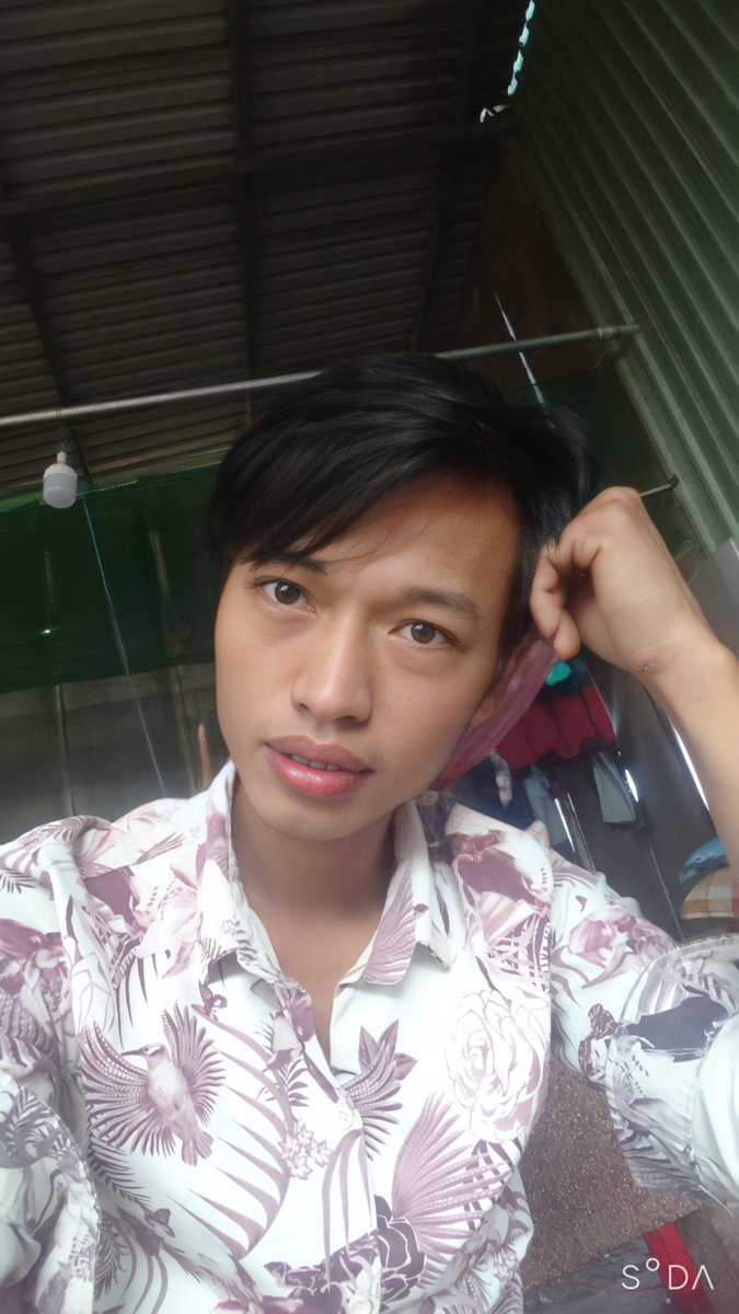 Tovanda4's tweet photo. Cái mặt e đây mấy chị, vô zalo của e là biết Dạ mấy chị có nhu cầu thì e tiếp và bàn sau, chứ mà vô rồi kêu gửi hình gửi clip thì xin miễn,dạ e xấu nhưng ít ra e còn chút sự tôn trọng và giá trị, ai mún nc đàng hoàng,hay có nhu cầu thì alô và zalo 0362903676 https://t.co/Tt6LOtndZu