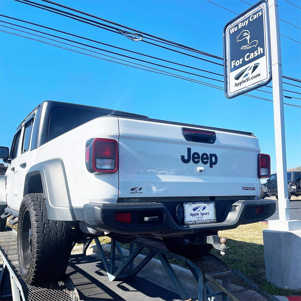 Add a little thrill to every outing. Stop in this weekend for a test drive or visit applesi.com