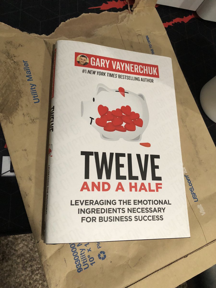 Dope Christmas gift waiting for us when we got back home from vacation — thank you to my new friend <a href="/CryptoGray_/">Graywifhat</a> 🙌🏼🙌🏼🙌🏼