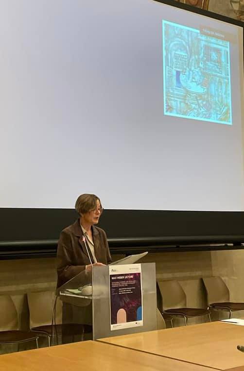 EUI_MWProgramme's tweet photo. You could not make it to our hybrid #MWLecture by Prof. Johanna Gehmacher (@univienna) on “Im/possible Careers and Scholarly Households. Gendered Scholarly Personae around 1900" last Wednesday?
🎥Watch the video of the lecture on the #MWP YouTube Channel: https://t.co/lQyVH5XVC3 https://t.co/g0dxhxOhit