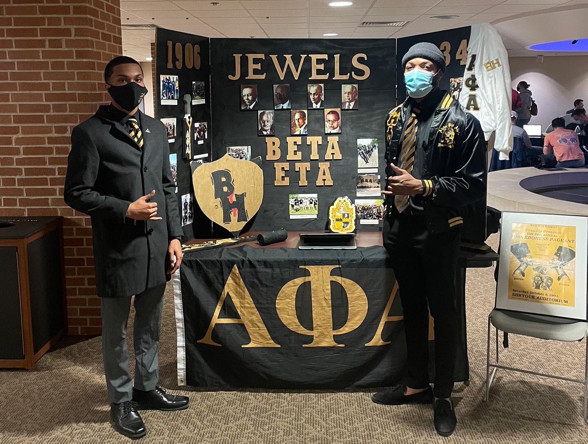 BetaEta1934's tweet photo. Thank you to everyone who visited our table at the Involvement Fair. We had a great time meeting and interacting with our fellow Salukis. We look forward to a great semester. โ06 ๐ค๐ฝ #siugetinvolved #SIUC https://t.co/szN0NJ2nHJ