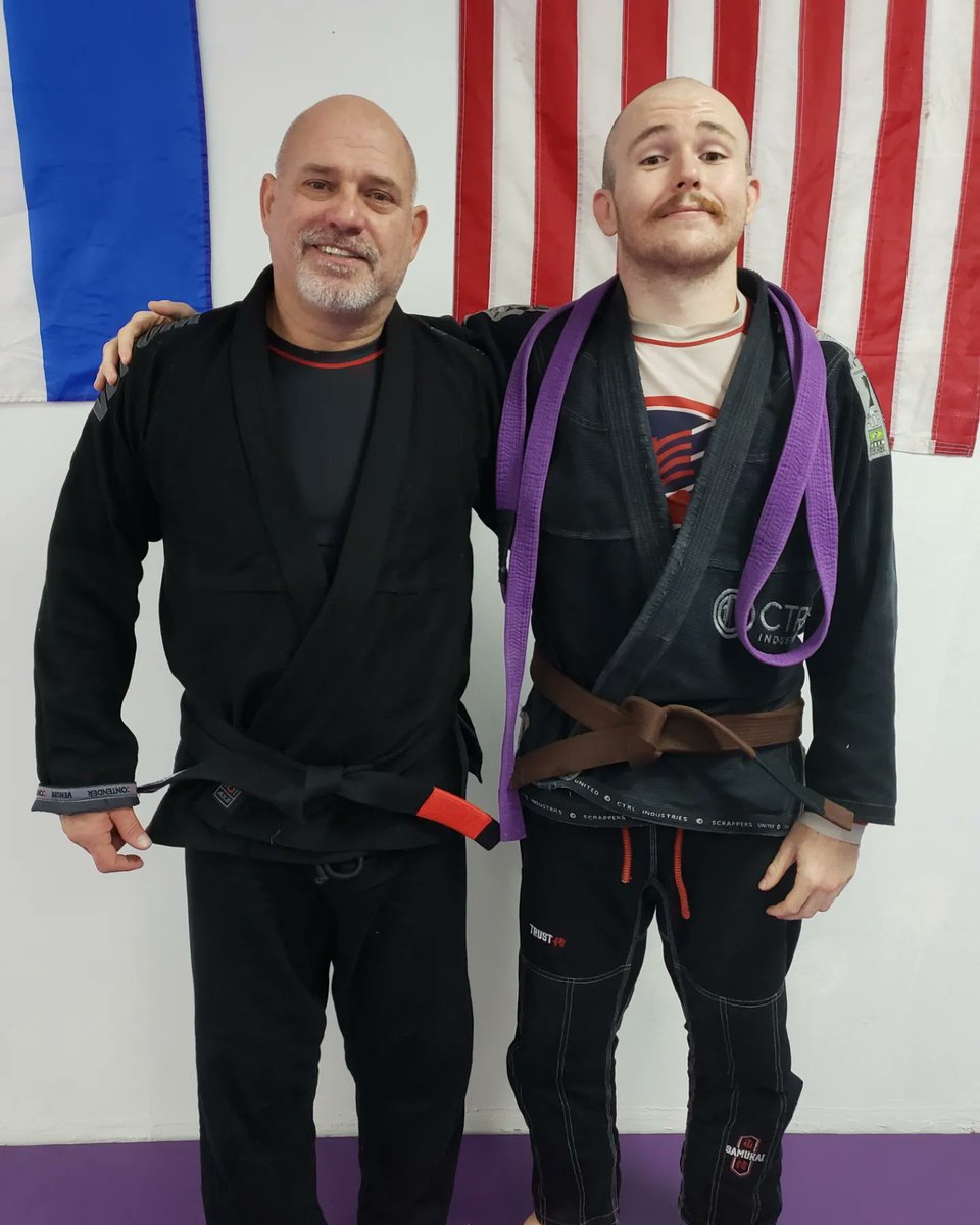 LuckadooMMA's tweet photo. I'm beyond proud to have been awarded my brown belt in Brazilian Jiu-Jitsu from the person who first got me involved with grappling over 10 years ago. 

Longer post on IG/FB 😁🙏

#bjj #jiujitsu #brownbelt #grappling #nogi #fitness #motivation #bjjlifestyle #inspire https://t.co/ayZa5CRQgs