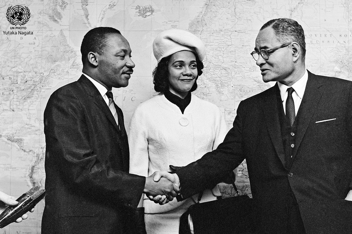 ONU_fr's tweet photo. #EnCeJour, en 1929, Martin Luther King Jr est né. 

34 ans plus tard, il changea le 🌎🌍🌏 avec son discours « J'ai fait un rêve ».

Le changement passe par nous tous ! Dites #NonAuRacisme ➡️  https://t.co/Z7BJc925JA https://t.co/bvePhpc2w7