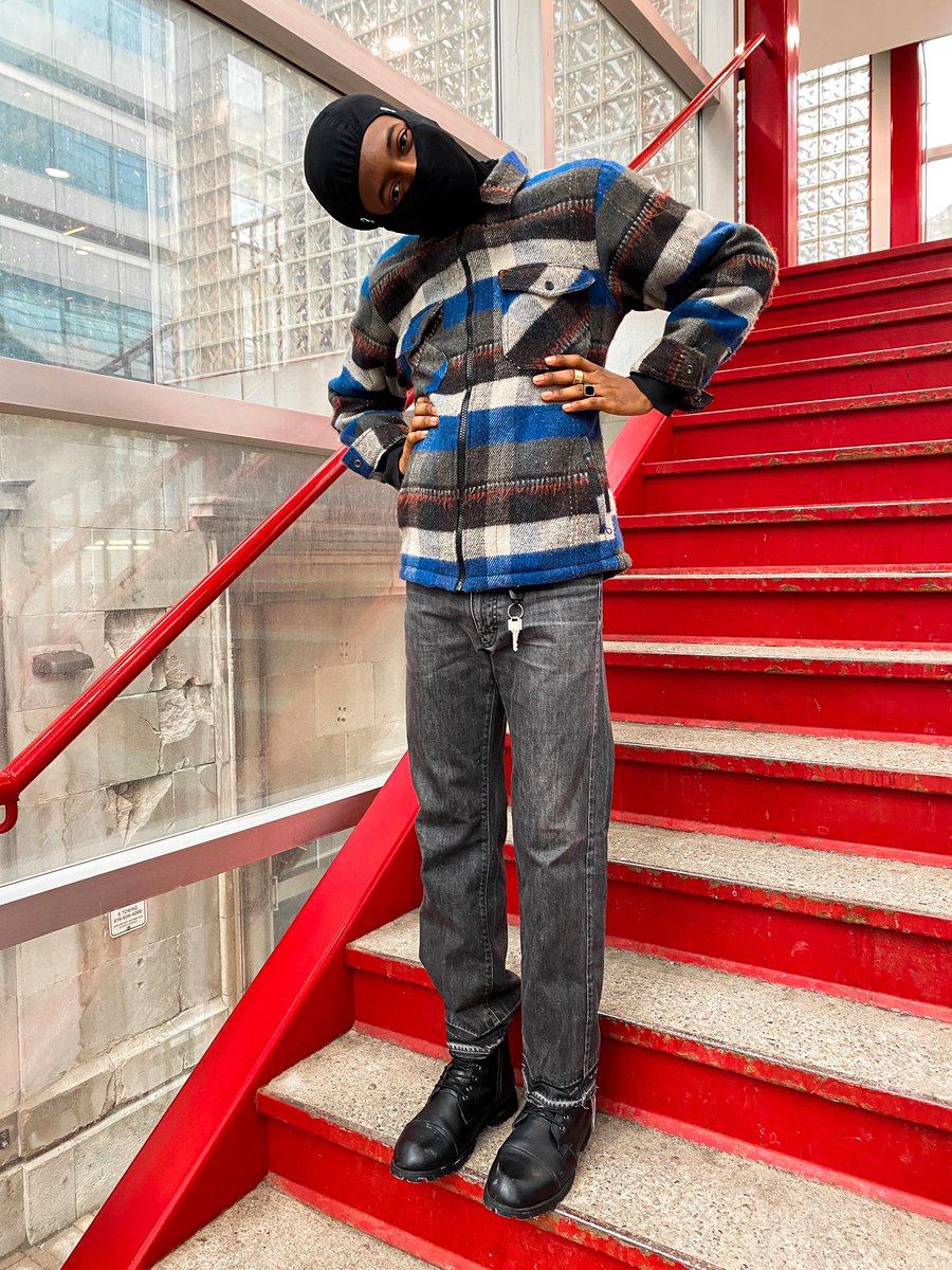 ayotheactivist's tweet photo. Posting my fits till I’m twitter famous #attempt1 https://t.co/7Fiy8gDFVr