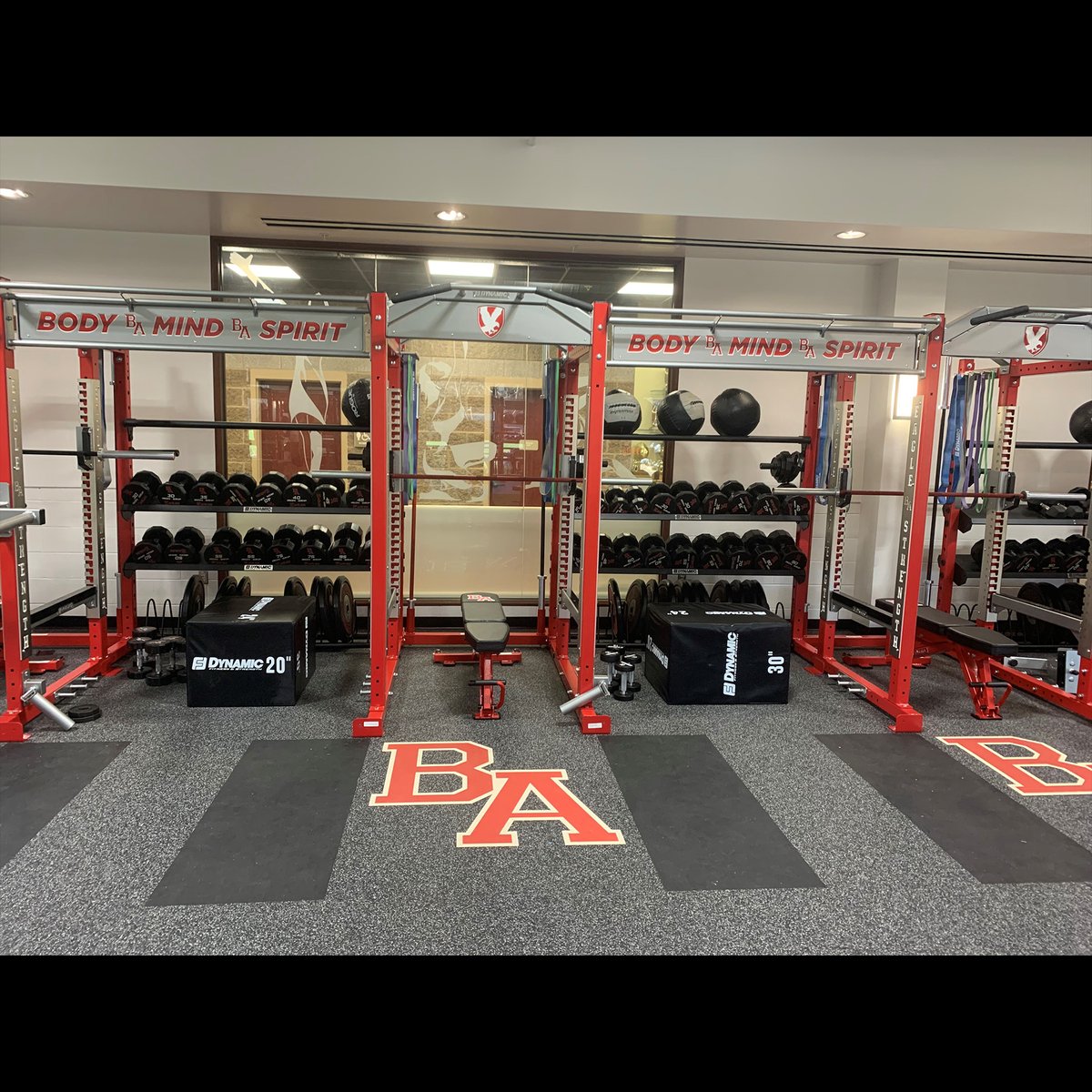 DynamicFandS's tweet photo. 😵😮😍WOW!!!!

Sneak peak of this new Dynamic weight room installation at Brentwood Academy in Tennessee.

We're thrilled for their program, and bursting with pride!

@baeagles 

#GoEagles #BAEagles #MoreStrengthPerSQFT #DynamicFitnessAndStrength https://t.co/XtqKHulVLL