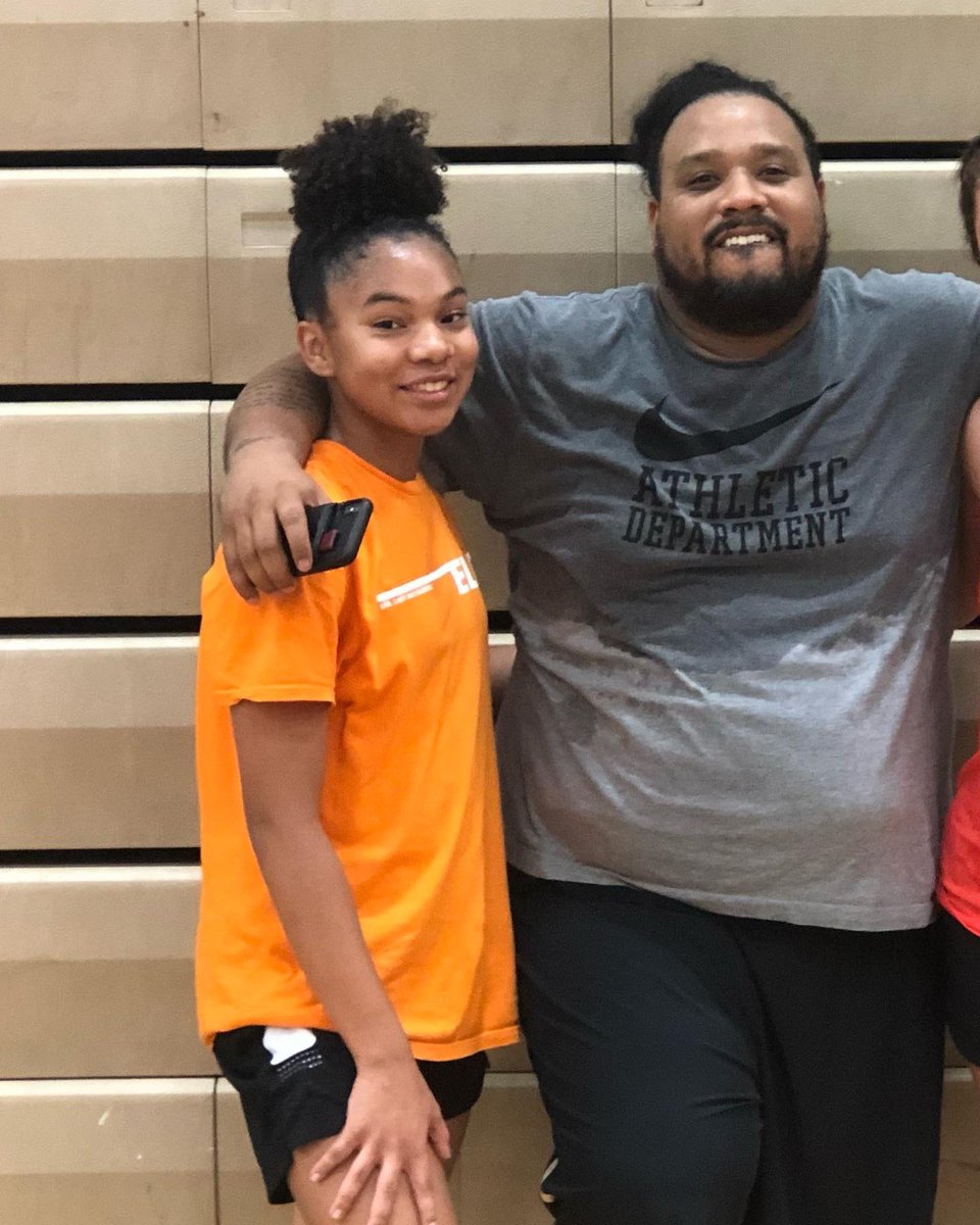 AdrianUTLB's tweet photo. Blessed to have 2 McDonald’s All American nominees this year with @jahcihoops_ and @sunidaviss ! So proud of you ladies and so happy you guys allowed me to be apart of your success! Love you guys a ton and thank you! #UTLBFamily #WeGrind #McDonaldsKids #WhosYourTrainer 🍔 🍟 🏀 https://t.co/yya4zGk57e
