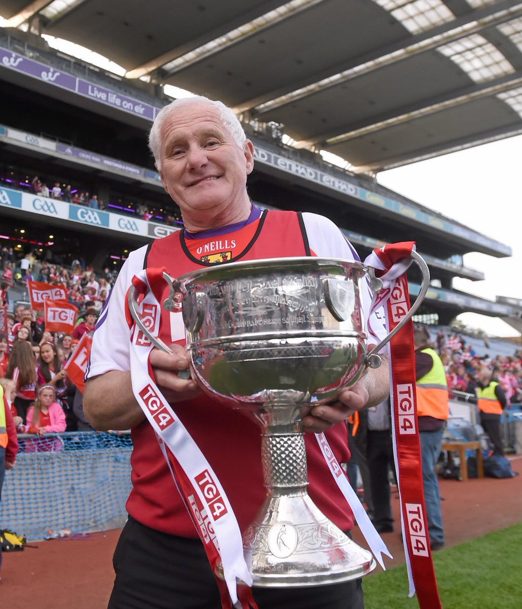 Remembering Eamon Ryan today on his 1st anniversary. Ar dheis Dé go raibh a anam dílis