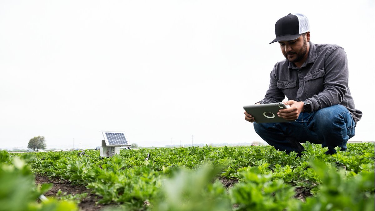 We’re #LeadingTheField through our one-stop shop Digital Hub, all at the click of a button. ​
​
Sign up or log in today. 

 💻 nutrienagsolutions.com/digital-hub

#grow22