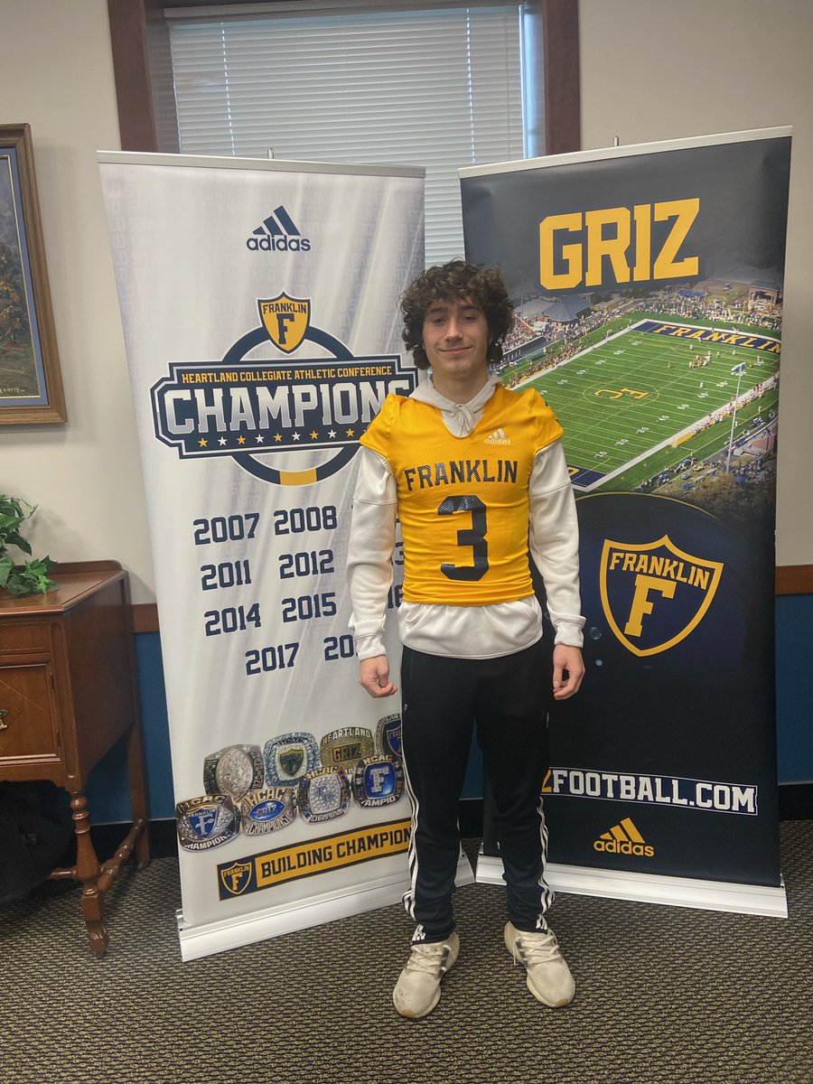 andrewpoppa3's tweet photo. Grateful to receive my 2nd offer to play at the next level from Franklin College!Big thanks to @Coach_Roz @AlanHensell and the rest of the coaching staff for having me on campus. Go Griz🐻 https://t.co/Tbc887bv8d