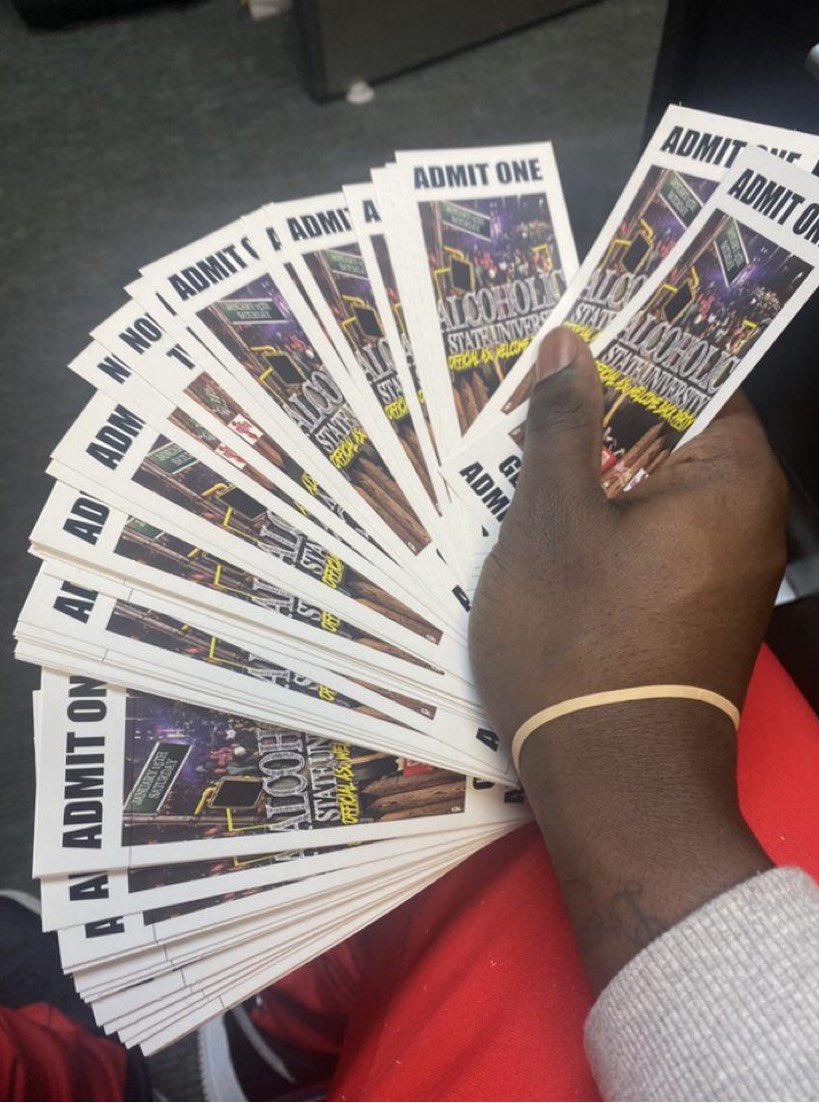 tankgood75's tweet photo. TICKETS ARE IN🗣
OFFICIAL ASU WELCOME BACK PARTY🔥
For Tickets Contact : 
@Zone3Black 
@djkashey1 
@DjOchoytlayol 

Alcoholic State University 
Official Welcome Back Party🍾
SATURDAY - 1/14🗓
#ASUTwitter 

@Zone3Black 
@DeeWillMAFIA 
@djkashey1 
@iamjlaurent 
@DjOchoytlayol https://t.co/DVmZdlHlu5