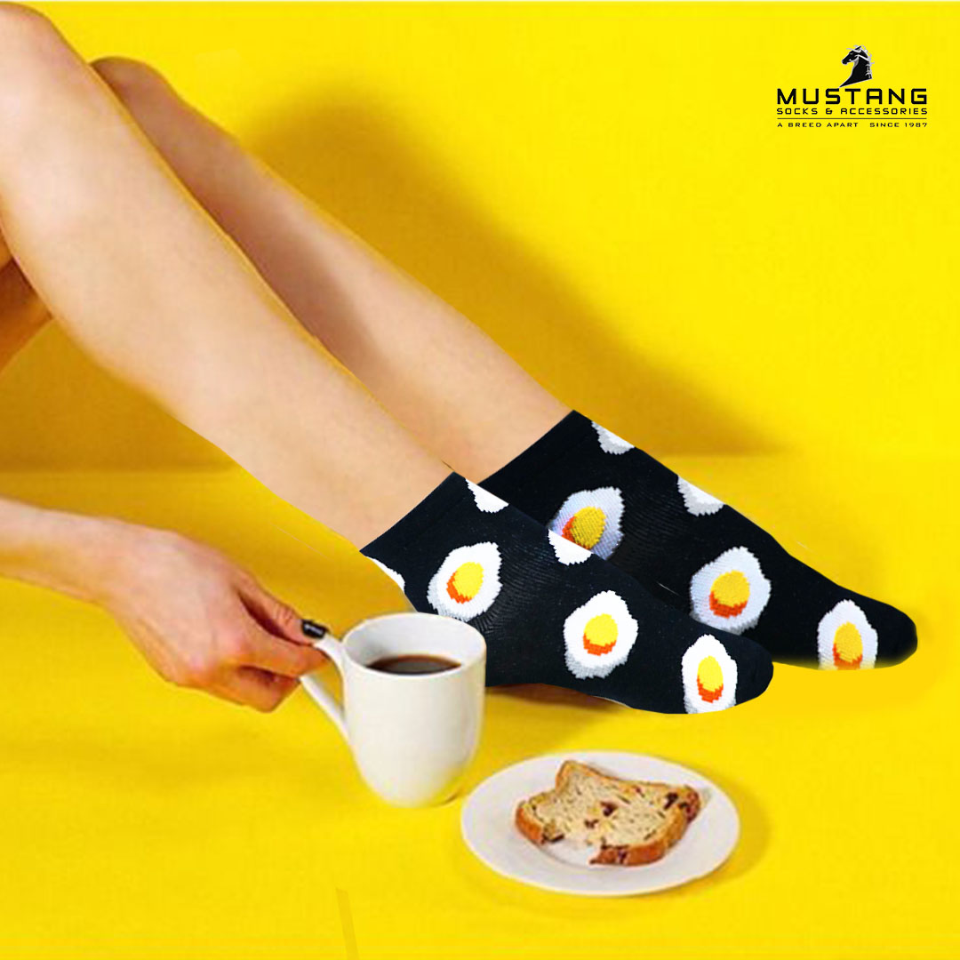 Mustang Socks tweet media