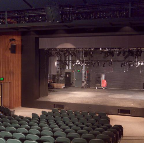 kconwayturner's tweet photo. The 2003 renovation of the Warren Enters Theater was spearheaded by award-winning writers and producers Tom Fontana, ’73, and Diane English, ’70. #BuffState150 #BuffStateHistory https://t.co/wpmNEm0P76