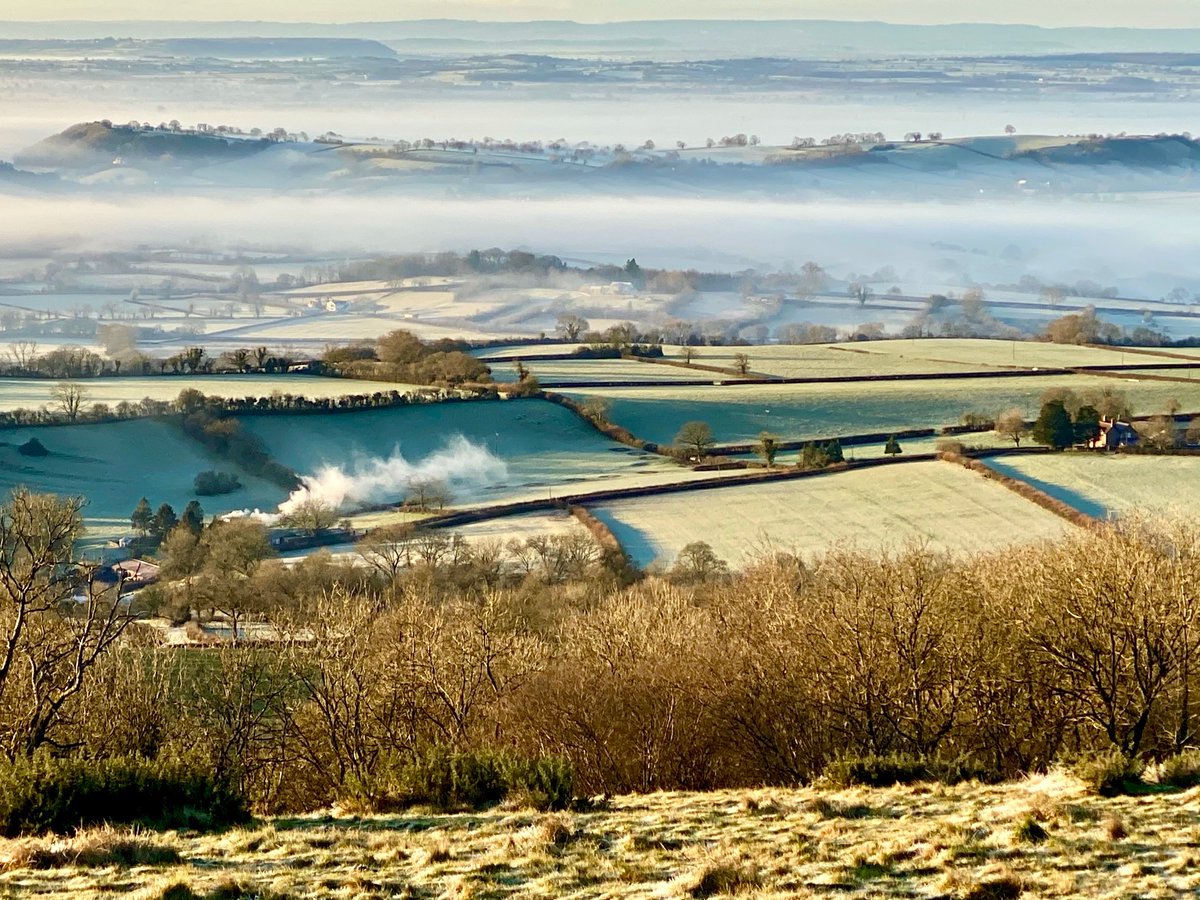 pj13302's tweet photo. Delighted to chat with Charlotte Smith today, for @BBCRadio4 Farming Today focus week on Agricultural Pollution.  Listen live at 05.45 GMT on 17 January 2022 or catch up here: https://t.co/upo6Q5z9OX @GeogBristol @cabotinstitute @Gw4Water https://t.co/2cnFhA5lz6