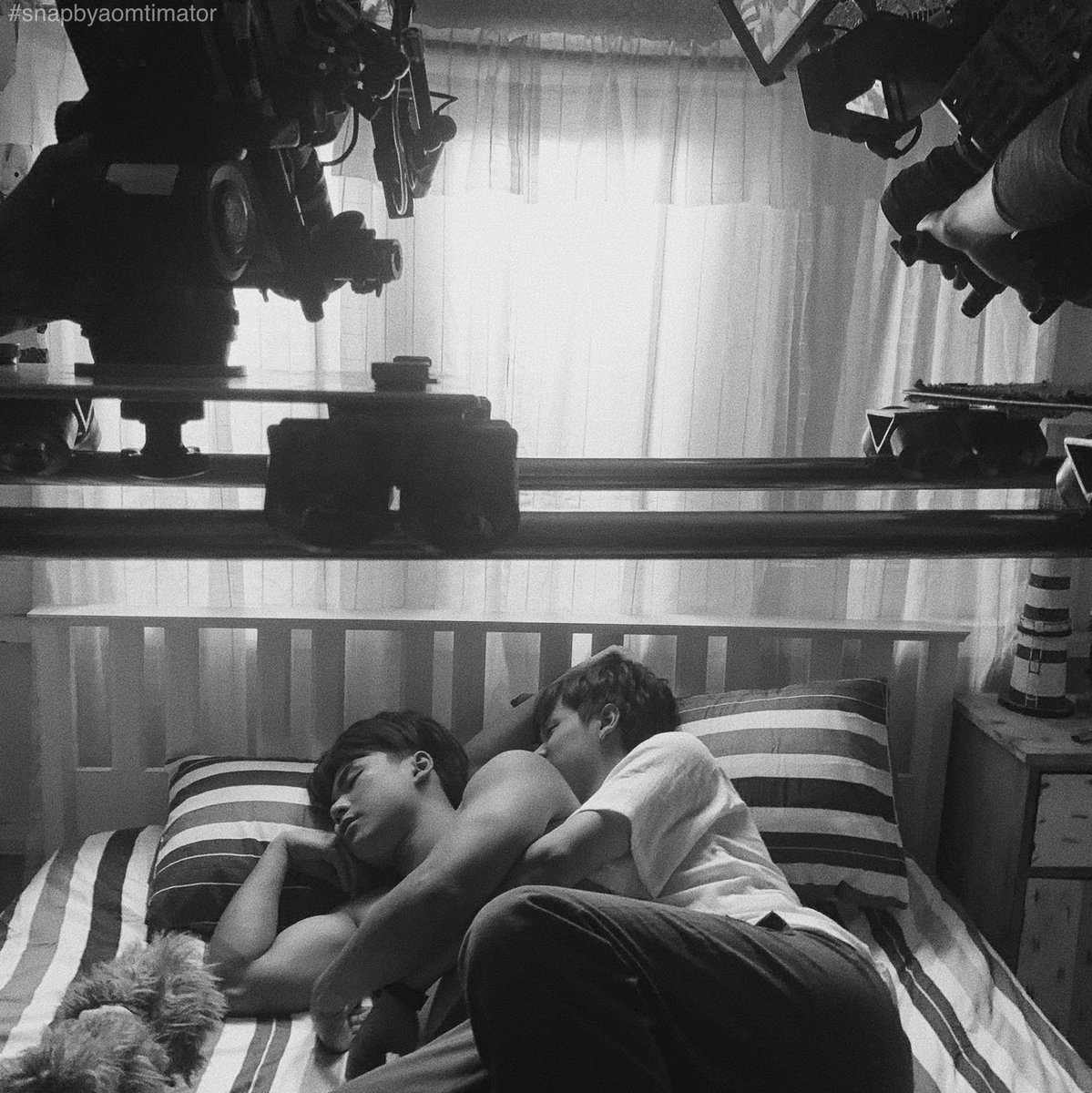 aomtimator's tweet photo. ตอนอ่าน scene นี้ครั้งแรก ชอบมาก สำหรับเรา ความสัมพันธ์ของภัทรกับปราณ มีความลื่นไหล ระหว่าง ภัทรปราณ หรือ ปราณภัทร ซึ่งทำให้คู่นี้ดูพิเศษ และการมีอยู่ของซีนนี้เลยยิ่งทำให้ความสัมพันธ์ของคู่นี้ดู sexy ขึ้นไปอีก 

#badbuddyseriesep11
#snapbyaomtimator https://t.co/uD94wkm9T0