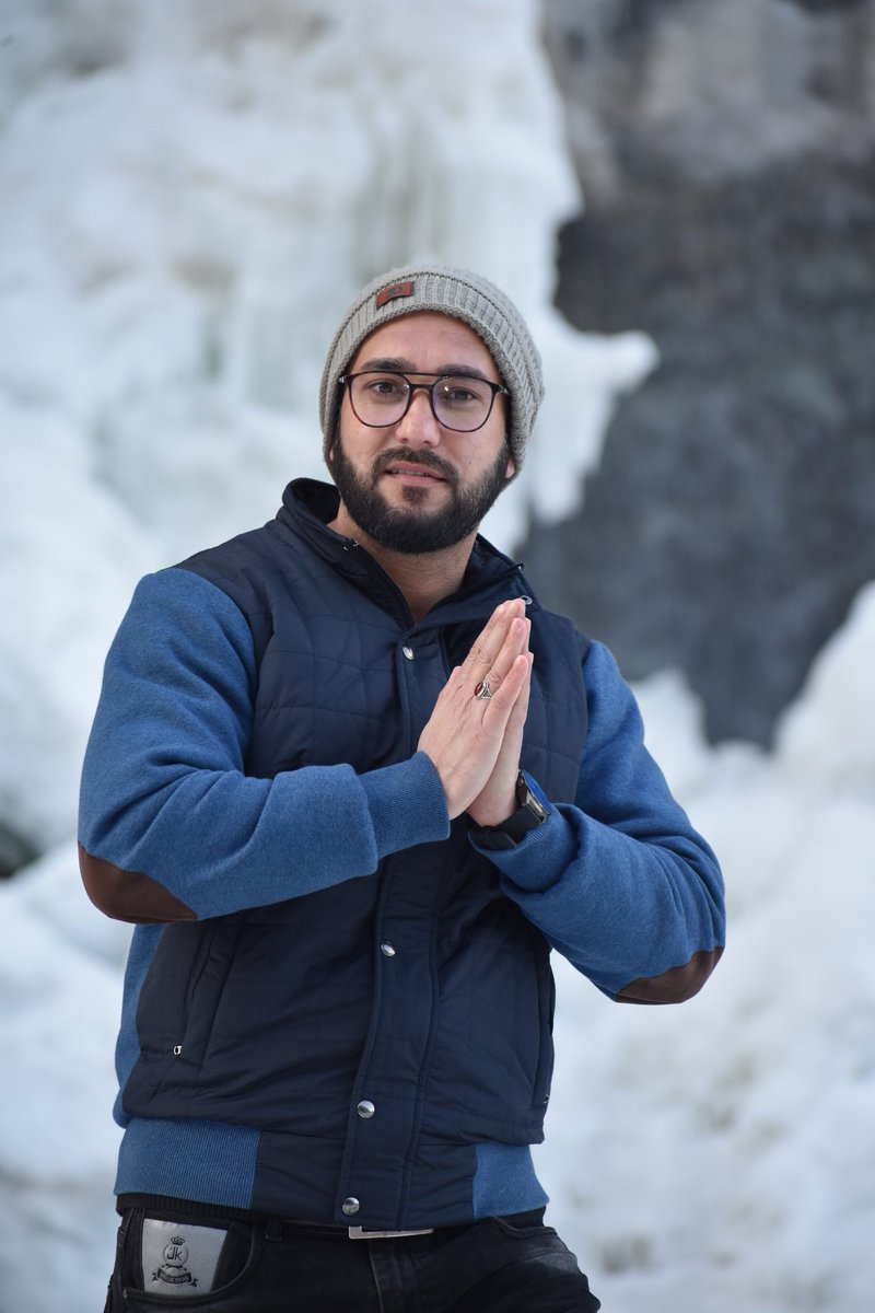 AabidMagami's tweet image. Smile It's Kashmir #WinterWoes