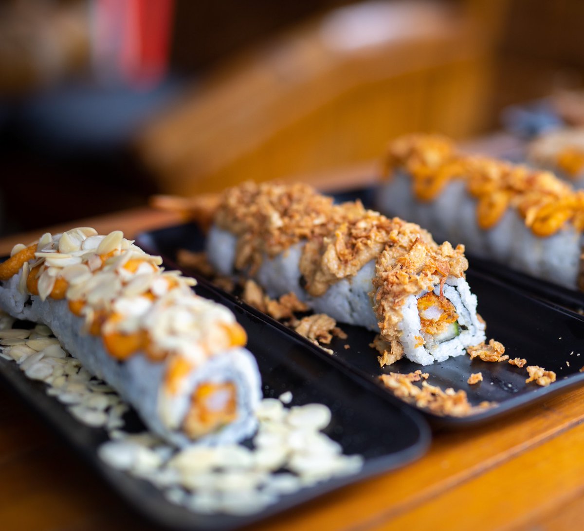 SavaneMousson's tweet photo. 📸 : Nos California Rolls disponibles dans nos restaurants 🍤🍣🍱⁣

- Phuket - Bissau ⁣
- Osaka - Bakel ⁣
- Tokyo - Dakar ⁣

📍 Restaurant Saint-Maur-des-fossés ⁣
23 bis avenue du port au Fouarre 94100⁣
📍 Restaurant Paris 11 ⁣
47 boulevard Richard Lenoir 75011⁣
⁣ https://t.co/uAzCIMuq76