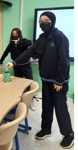 Dolly_Pradhnani's tweet photo. Affirmations Jar_Well Being Lesson Activity :)
#10G2
@Beena_ThambanG4 @nilambarig1 @official_TWS https://t.co/OzyWLhgSaP