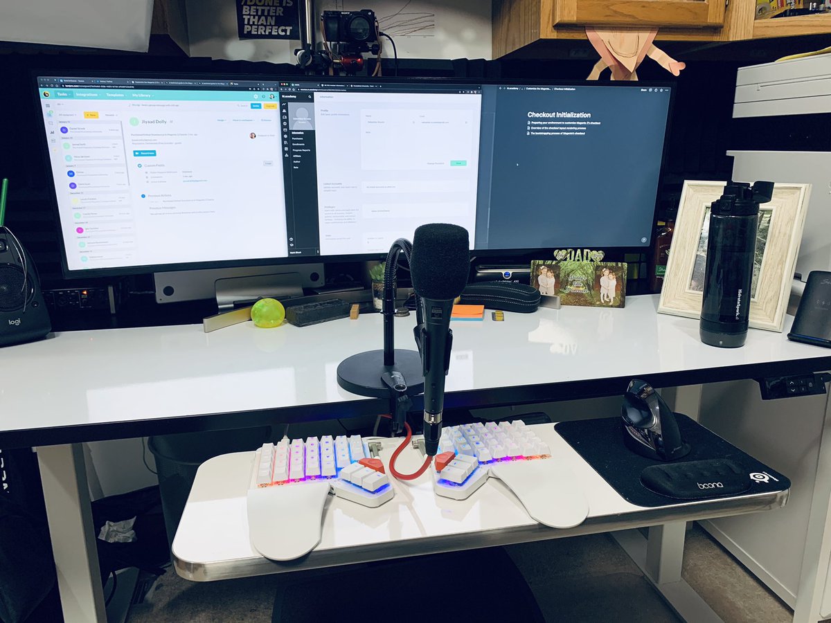 Mark Shust tweet media